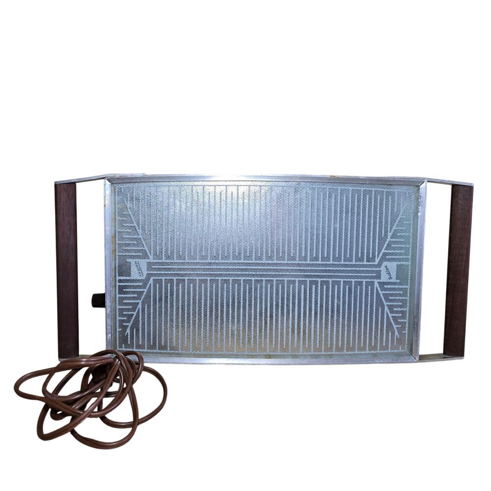 Salton Hotray "Cosmopolitan" Automatic Food Warmer MCM 250 Watts H-121 Series R